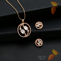 Pendant set