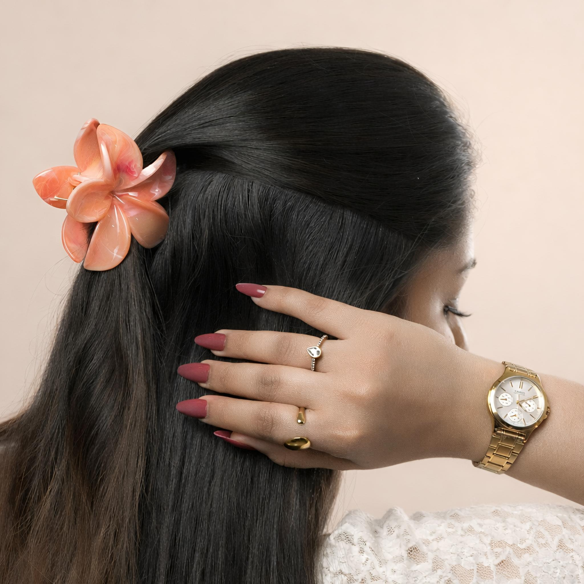 Marble Finish Floral Hair Claw