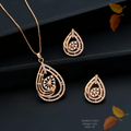 Pendant set