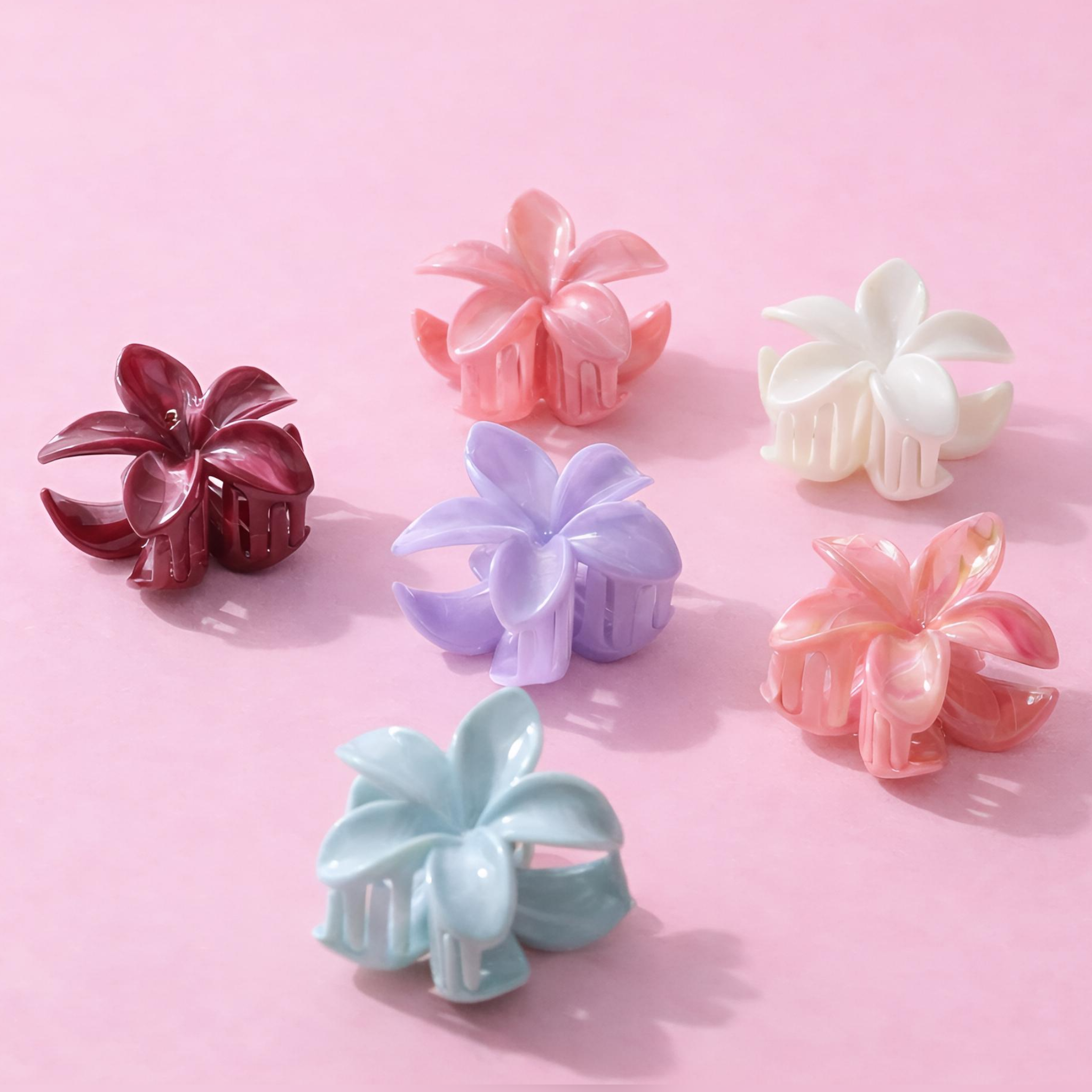 Marble Finish Floral Hair Claw