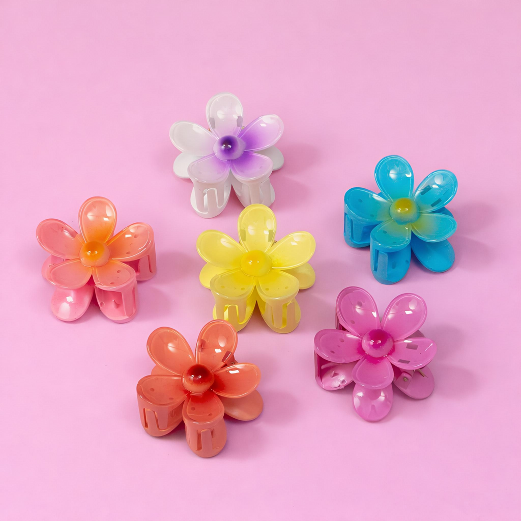 Glossy Daisy Hair Claw