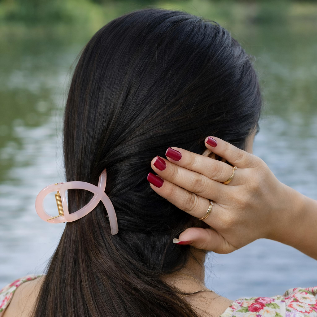 Elegant Loop Hair Claw Clip