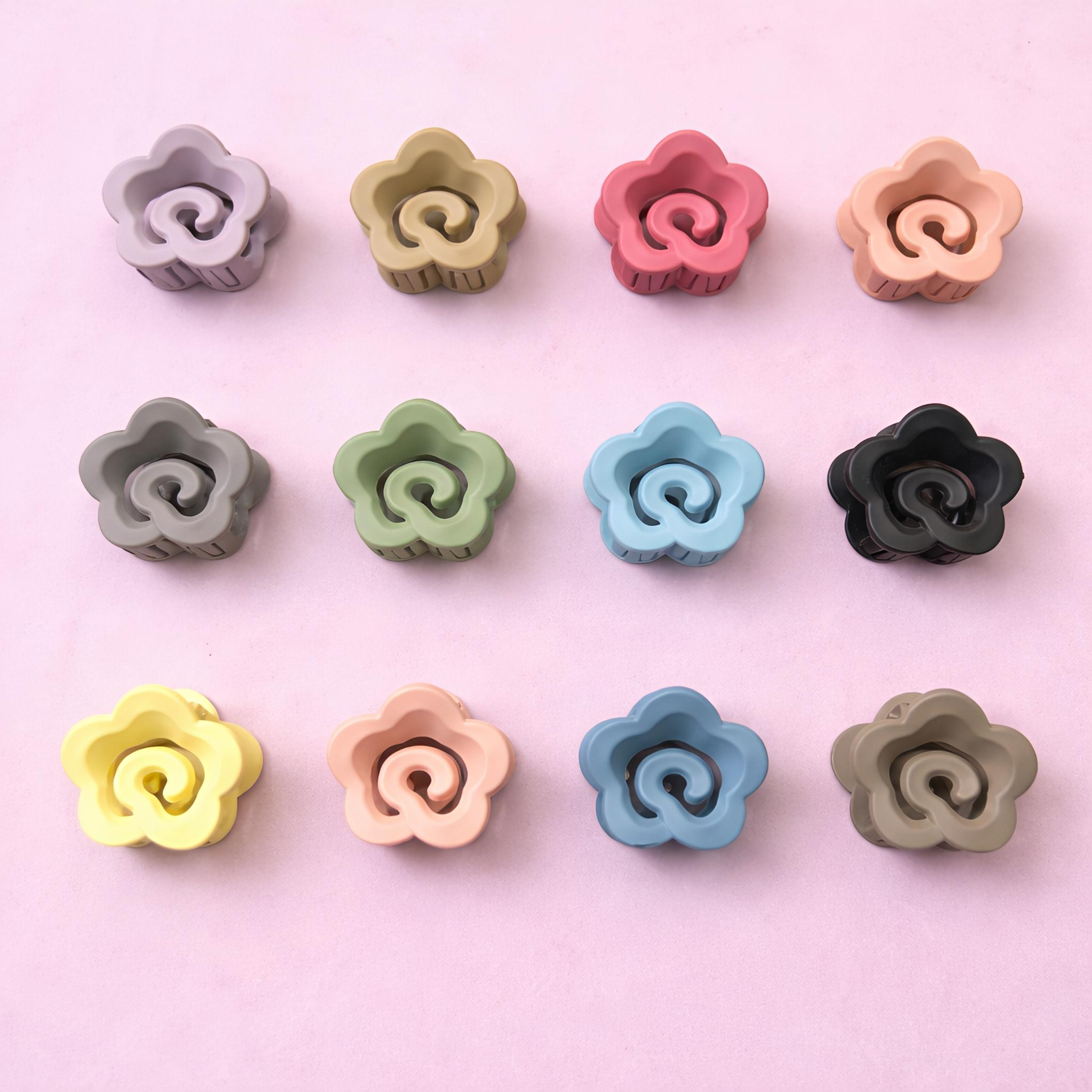 Flower Matte Hair Claw